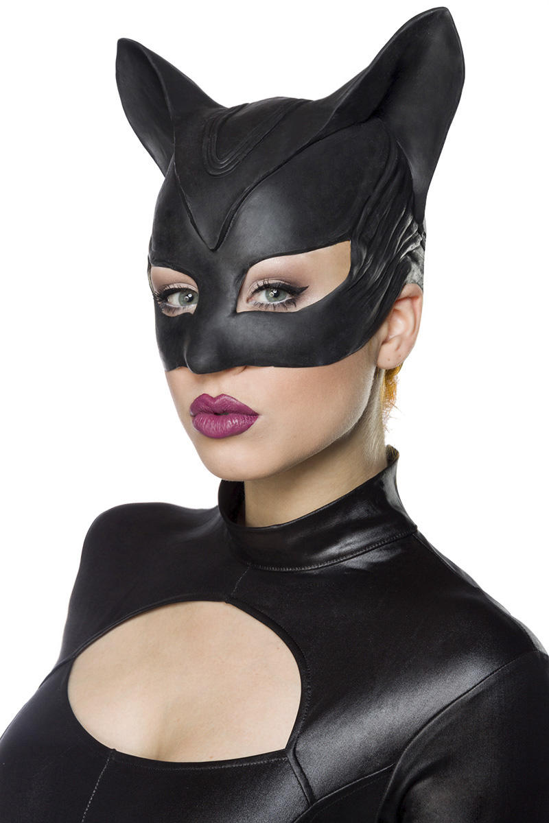 Hot Catwoman - Mask Paradise