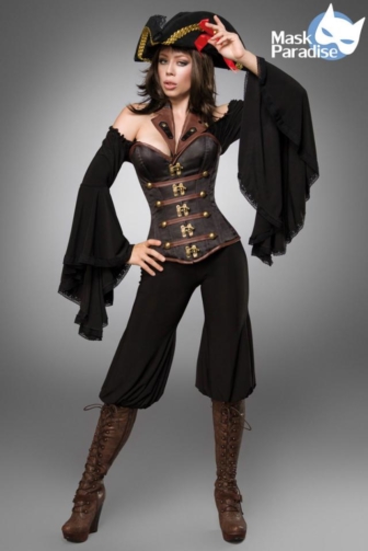 Pirate Costume: Female Pirate